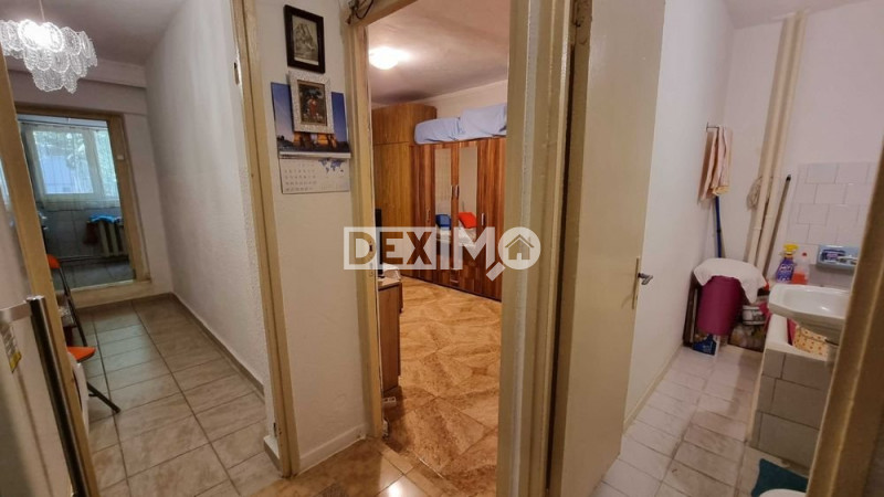 Garsoniera - Zona Poarta 6 - Parter