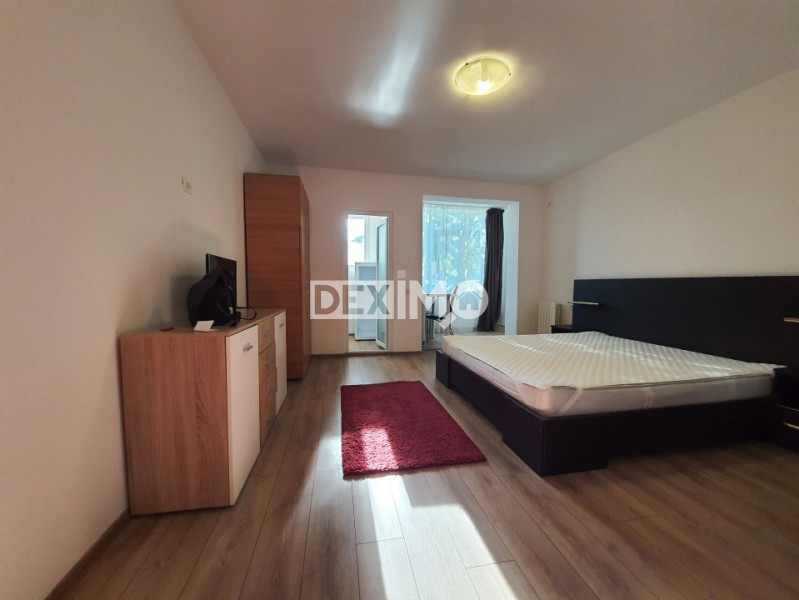 Far-Garsoniera decomandata mobilata modern