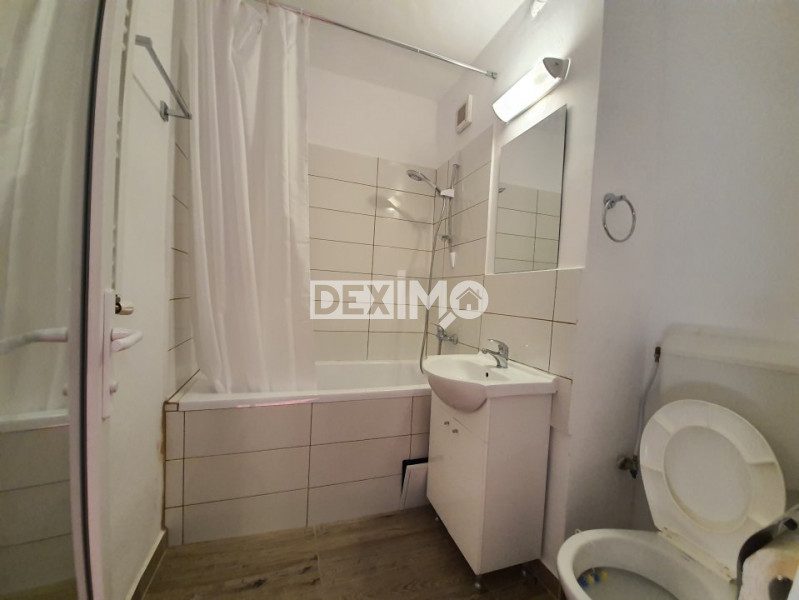 Far-Garsoniera decomandata mobilata modern