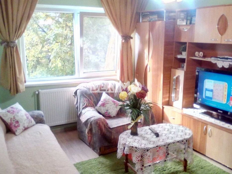 Apartament 4 Camere - Zona Poarta 6 - Centrala pe Gaze