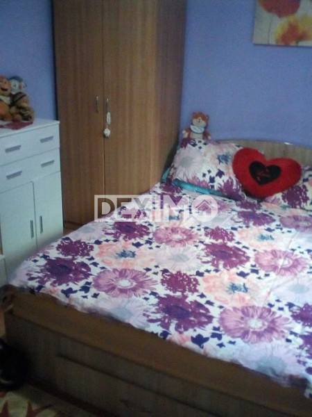 Apartament 4 Camere - Zona Poarta 6 - Centrala pe Gaze