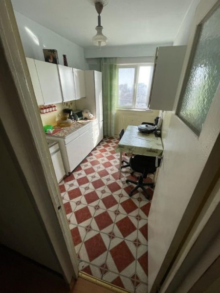 Apartament 4 Camere Decomandate - Zona Casa de Cultura - Gaze La Usa