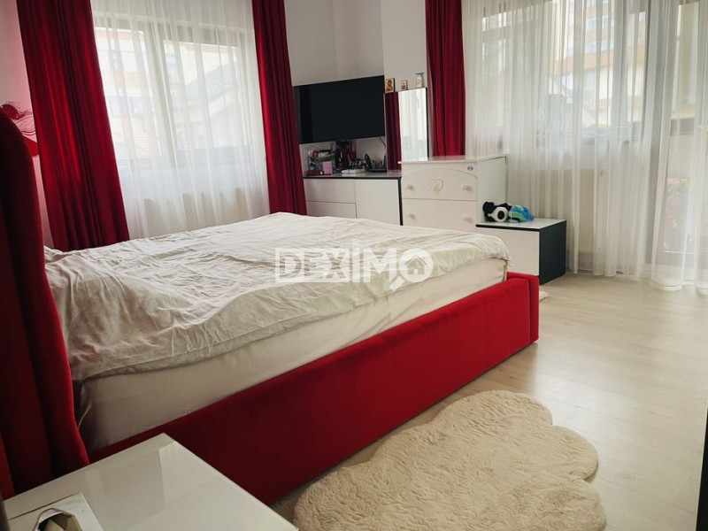 Apartament 2 Camere - Zona Tomis Plus -  Centrala Pe Gaze - Loc de Parcare