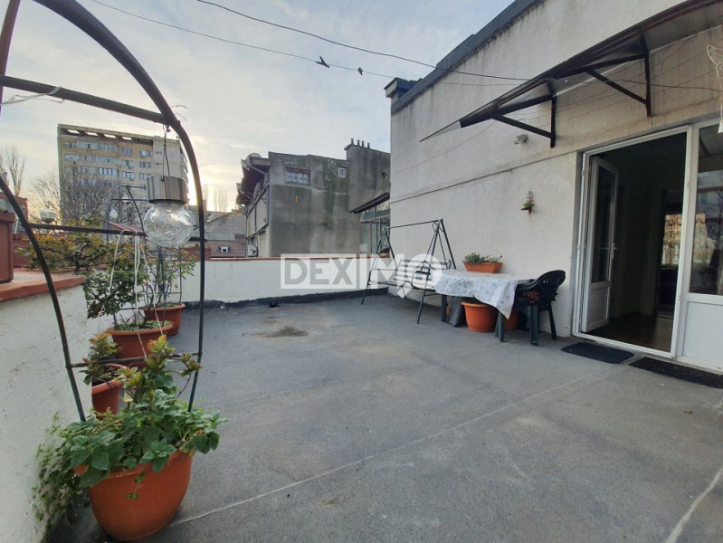 ULTRACENTRAL!!! Apartament cu 4 camere Terasa 45 mp