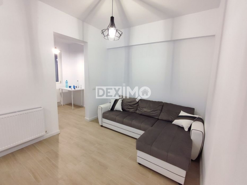 Studio - Mamaia Nord - Mobilat Complet - Vedere Frontala La Lac