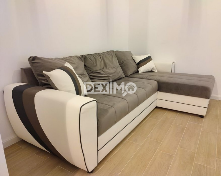 Studio - Mamaia Nord - Mobilat Complet - Vedere Frontala La Lac