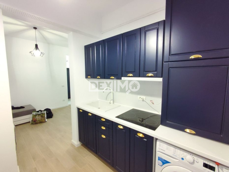 Studio - Mamaia Nord - Mobilat Complet - Vedere Frontala La Lac