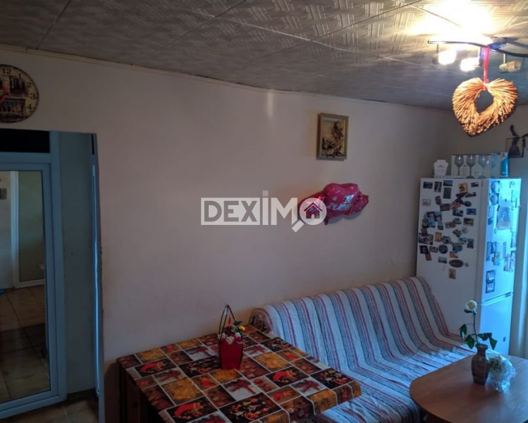 Apartament 2 Camere Transformat In 3 Camere - Zona CET - Centrala Pe Gaze