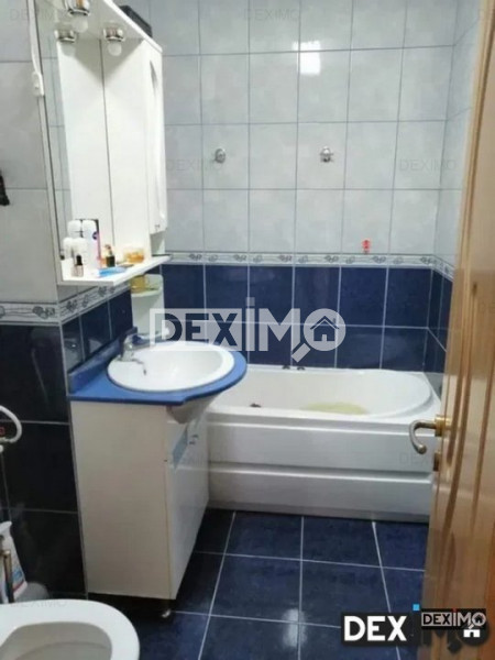 Apartament 4 Camere - Zona Tomis 3 - Centrala Pe Gaze