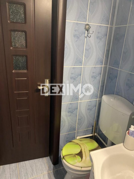 Garsoniera - Zona Poarta 6 - Etaj 3 - Gaze La Scara