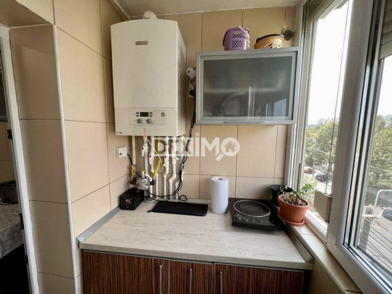 FAR - Parc  Apartament cu 2 camere decomandate gaze mobilat/utilat