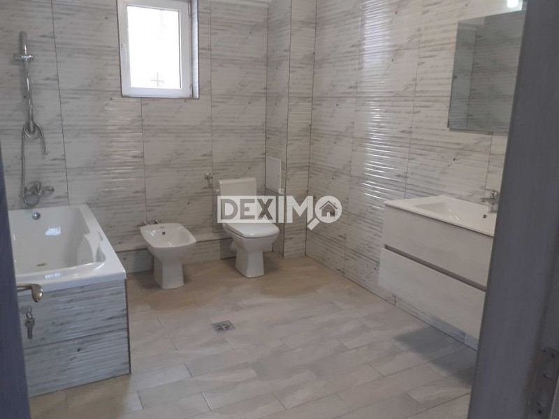 Apartament 4 Camere Lux - Ultracentral - Renovat - Centrala Pe Gaze