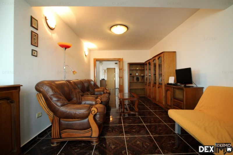 Apartament 3 Camere Decomandate - Centrala Pe Gaze - Mobilat / Utilat Complet