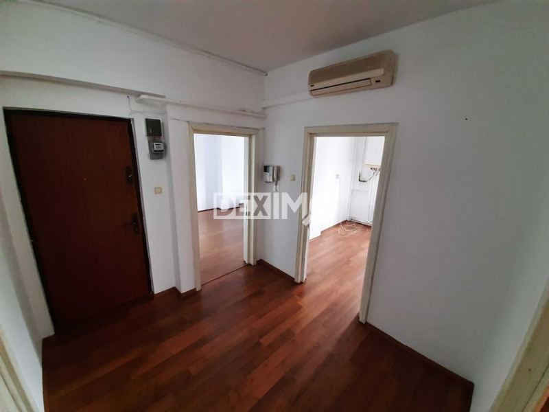 Apartament 2 Camere - Zona Tomis II Victoria - Centrala Pe Gaze