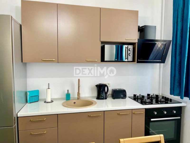 Apartament 2 Camere/Spatiu Comercial - Mamaia Nord - Al Doilea Rand La Mare